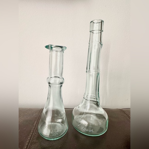 VINTAGE set of two made in Italy glass bottles - Picture 1 of 6